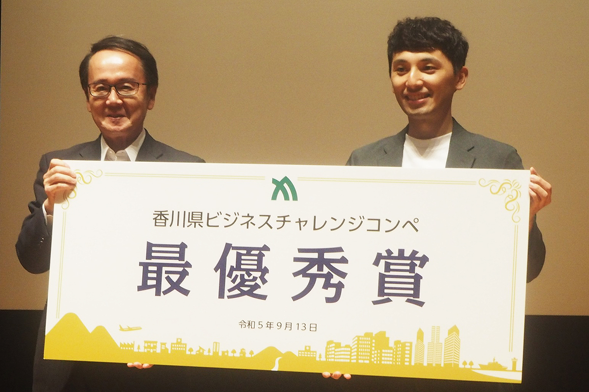 香川県知事と(日刊工業新聞様より)